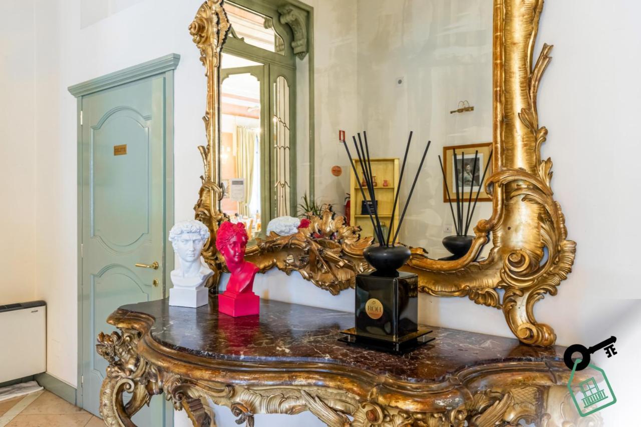 Hotel Rooms Lago Maggiore Verbania Dış mekan fotoğraf