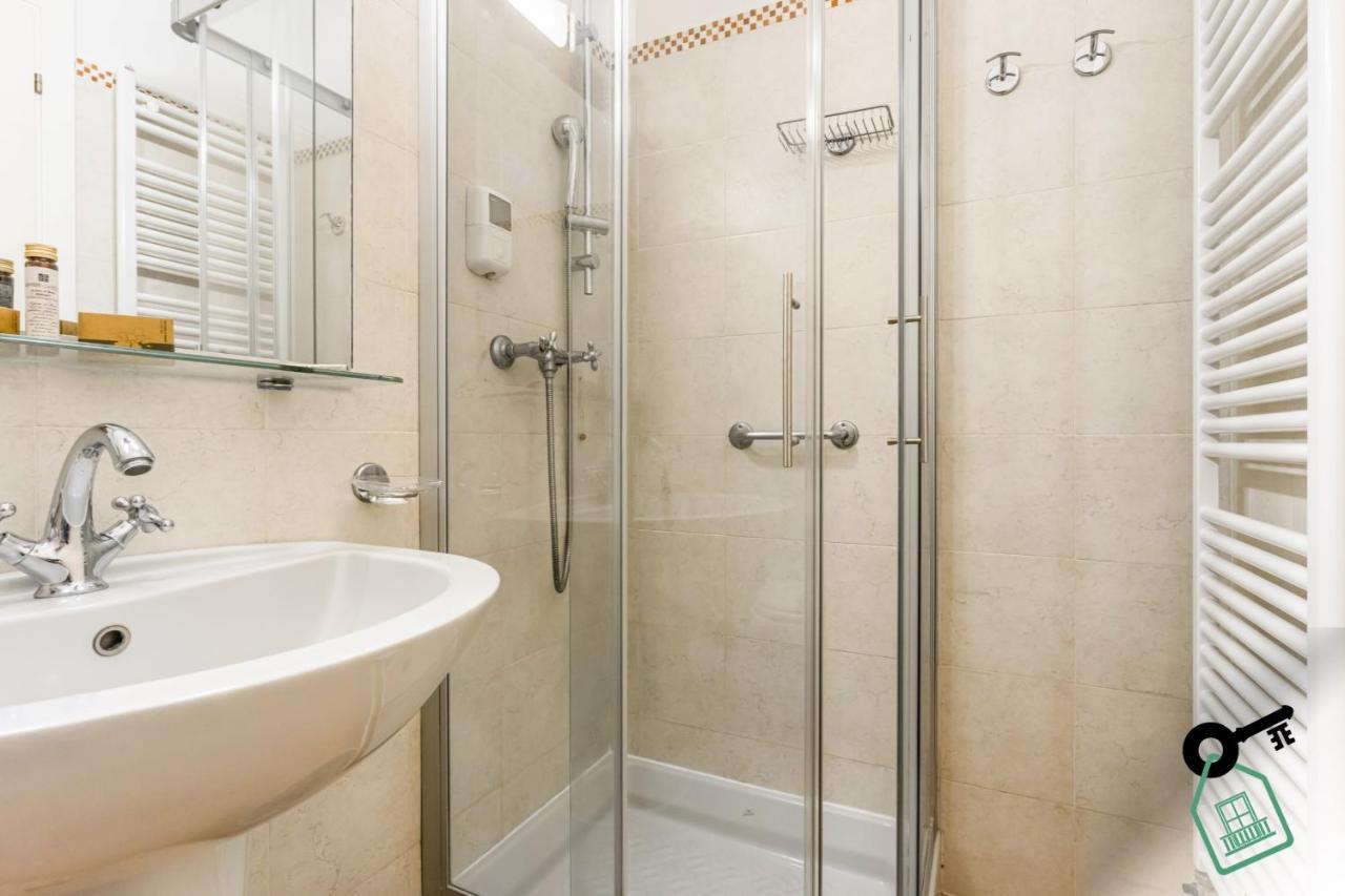 Hotel Rooms Lago Maggiore Verbania Dış mekan fotoğraf